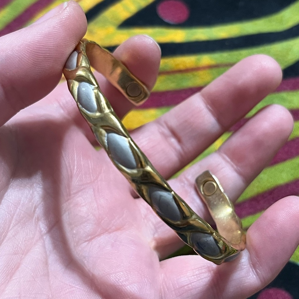 Vintage Whimsigoth Boho Two-Tone Modernist Costume Jewelry Bangle Cuff Bracelet